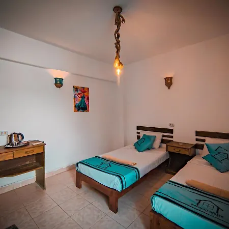 Bamboo House Hotel دهب المظهر الخارجي الصورة
